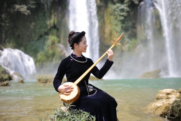 Đàn tính – âm thanh gắn với hồn Then