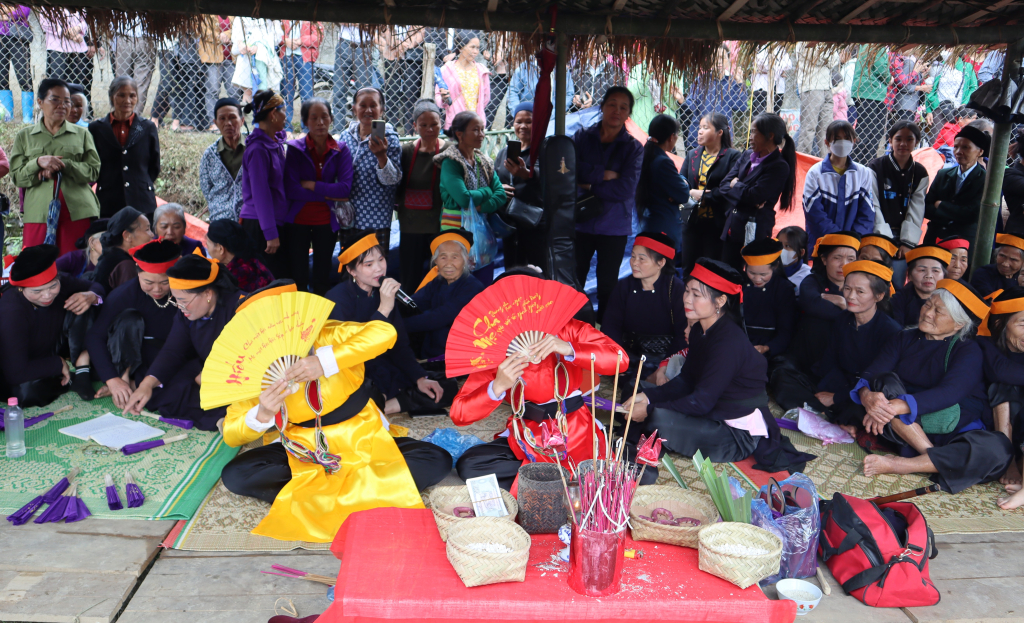 Lễ hội Nàng Hai