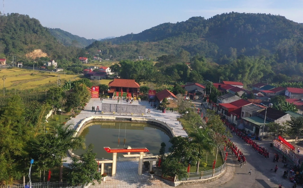 Khu di tích lưu niệm đồng chí Hoàng Văn Thụ khánh thành ngày 25/10/2009 nhân dịp kỷ niệm 100 năm ngày sinh đồng chí Hoàng Văn Thụ (04/11/1909 - 04/11/2009).
