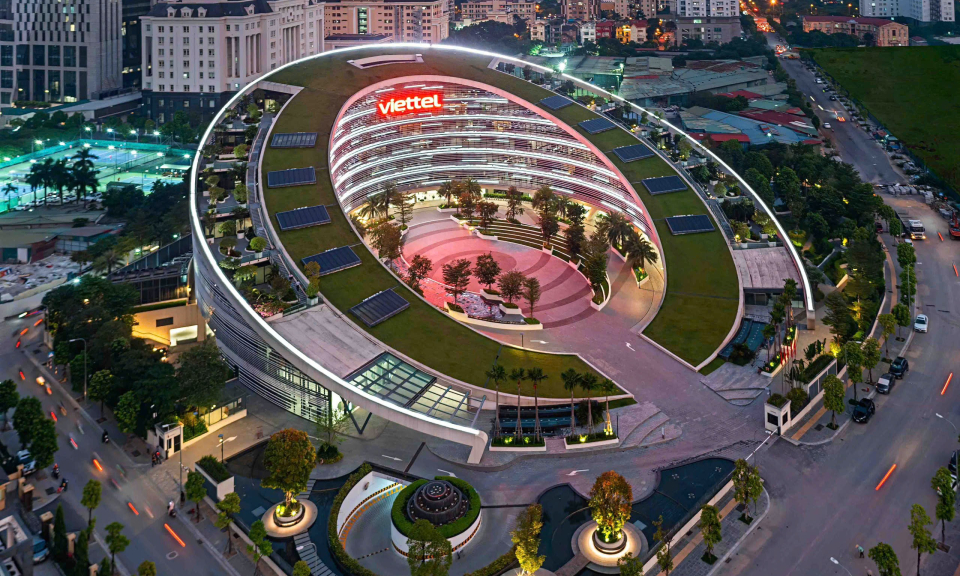Tập đo&agrave;n Viettel đạt doanh thu kỷ lục hơn 220 ngh&igrave;n tỷ đồng trong năm 2025