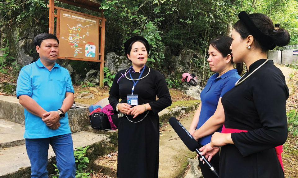 M&ugrave;a xu&acirc;n P&aacute;c B&oacute; - Người về thắp lửa l&ograve;ng d&acirc;n theo c&aacute;ch mạng