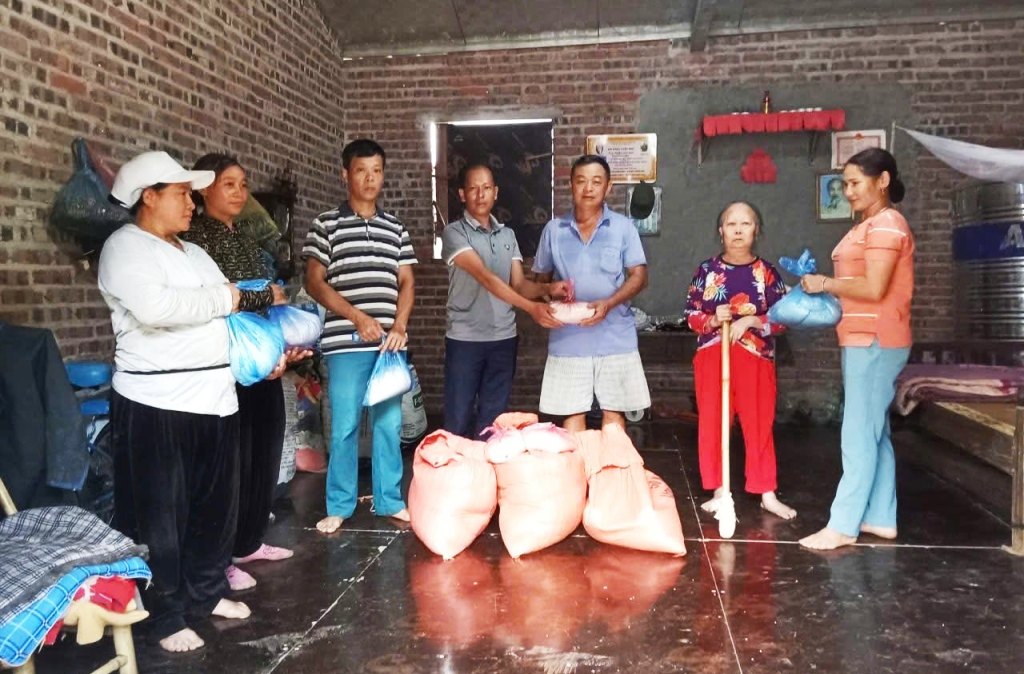 Đẩy mạnh công tác gia đình, xây dựng...