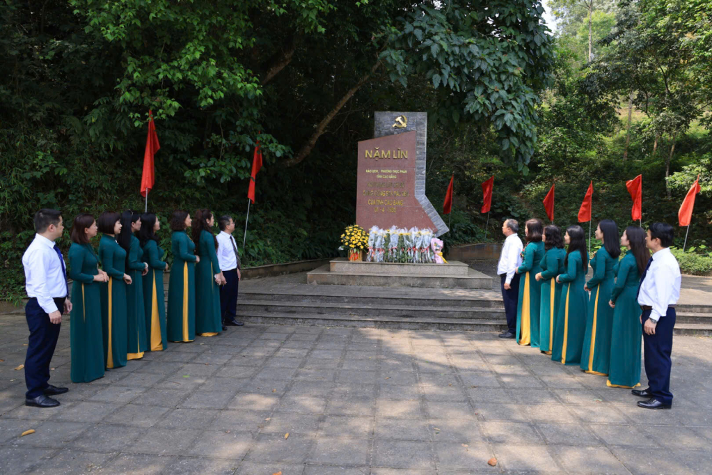 Di tích Nặm Lìn gắn liền với mốc son chói lọi trong lịch sử phong trào cách mạng của tỉnh Cao Bằng, khẳng định vai trò lãnh đạo của Đảng Cộng sản Việt Nam.