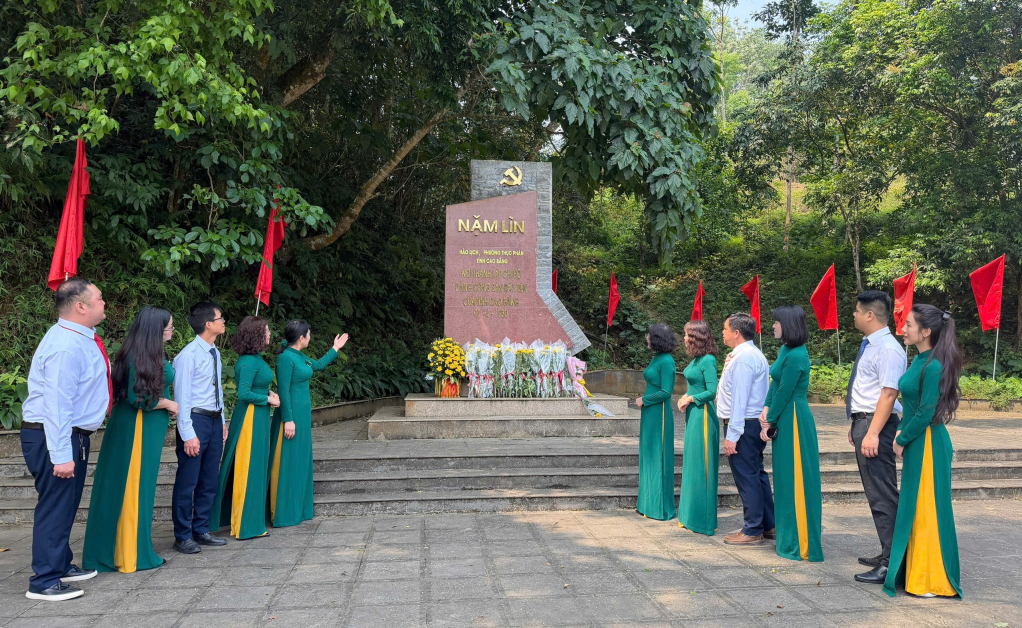 Nơi đây trở thành “địa chỉ đỏ” giáo dục truyền thống cách mạng.