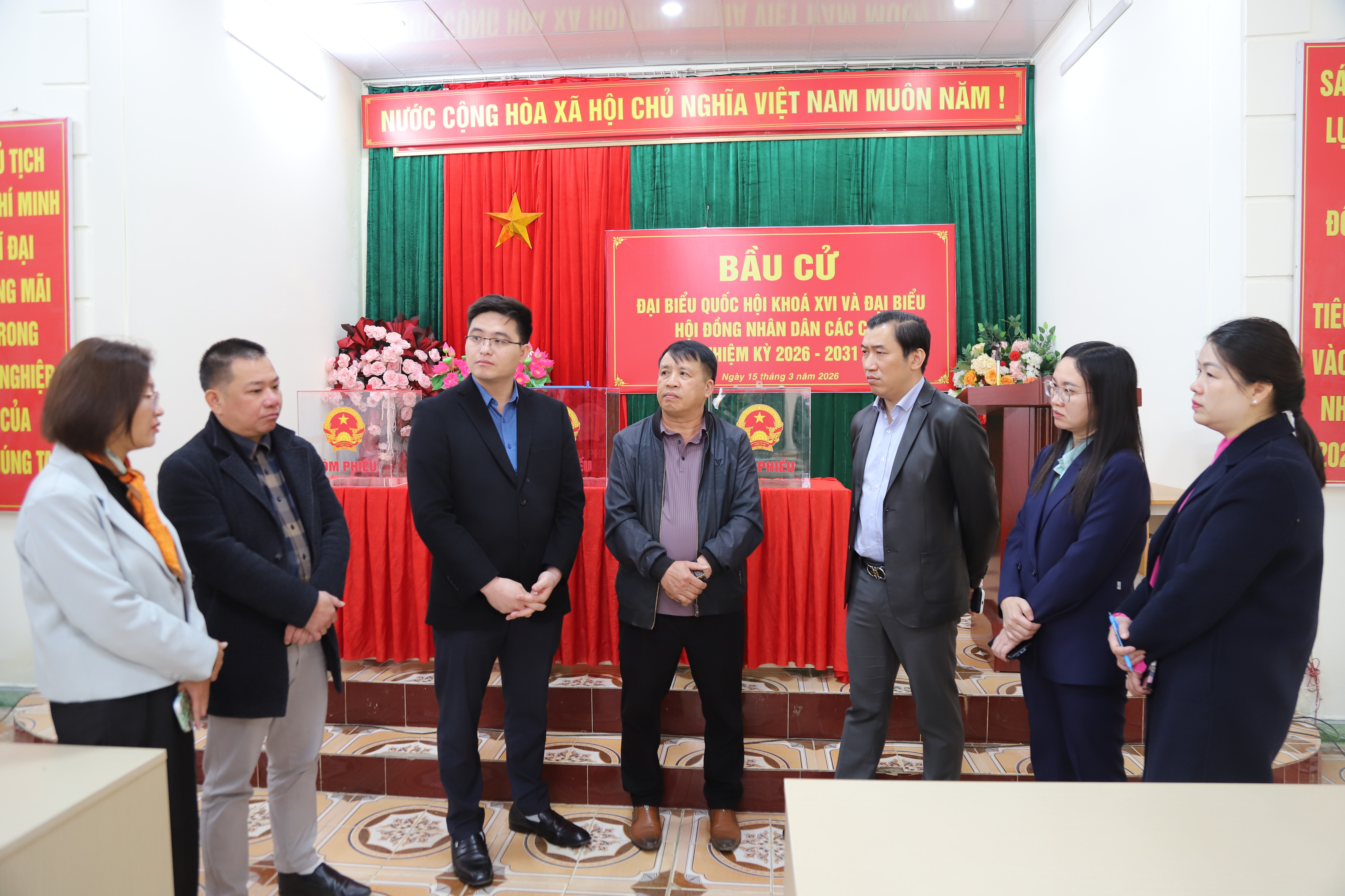 Đoàn kiểm tra số 1 Ủy ban Bầu cử tỉnh...