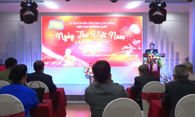 Hội Thơ Đường luật tỉnh tổ chức Ng&agrave;y thơ Việt Nam