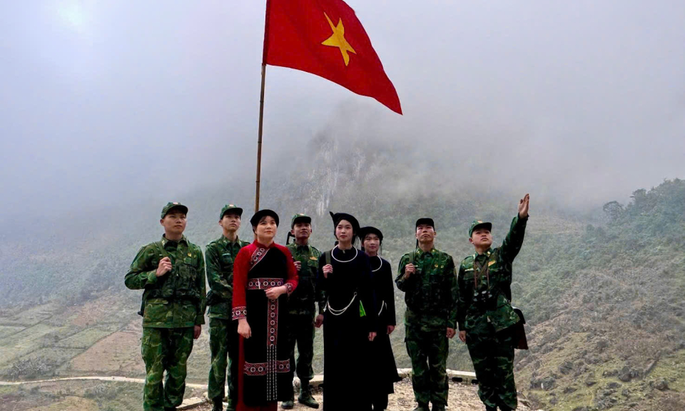 Qu&acirc;n - d&acirc;n kết &ldquo;th&agrave;nh luỹ&rdquo; giữ bi&ecirc;n cương - Kỳ 2