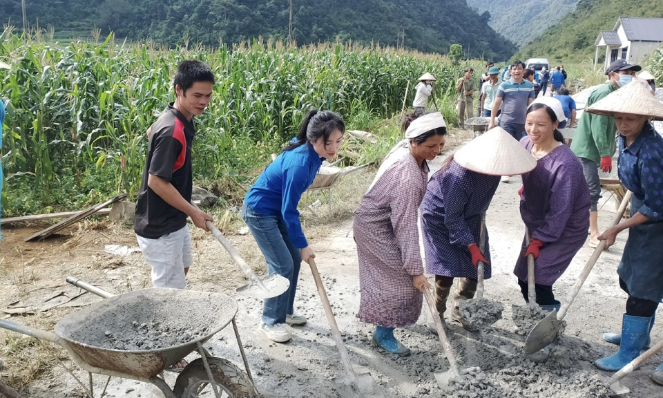 Phụ nữ Cao Bằng - Tỏa s&aacute;ng truyền thống, khẳng định vai tr&ograve; trong thời đại mới