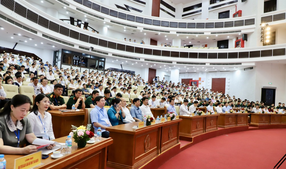 Toàn cảnh hội nghị. Ảnh: BTN