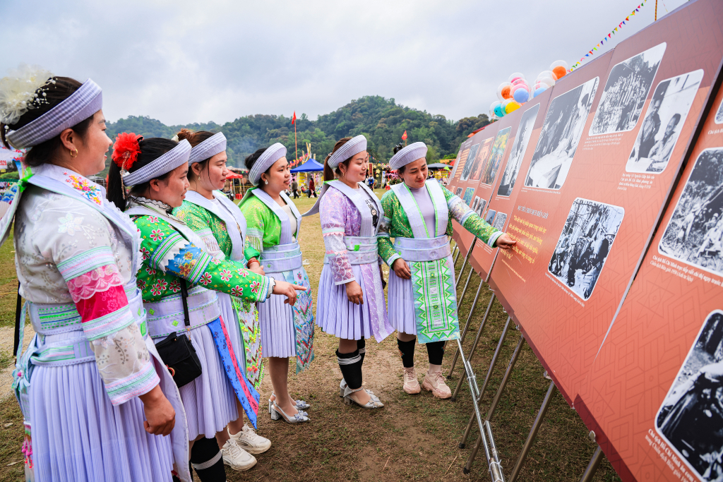 Các địa phương tăng cường công tác tuyên truyền, tạo điều kiện để người dân thực hiện tốt nếp sống văn minh, xây dựng môi trường văn hóa lành mạnh, phát triển. Ảnh: Thế Vĩnh