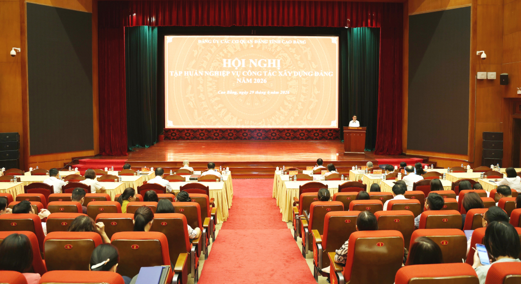 Các học viên dự hội nghị tập huấn/