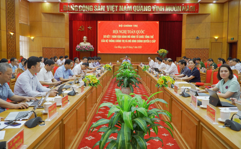 Hội nghị trực tuyến toàn quốc sơ kết 1 năm vận hành mô hình tổ chức tổng thể của hệ thống chính trị và mô hình chính quyền 3 cấp