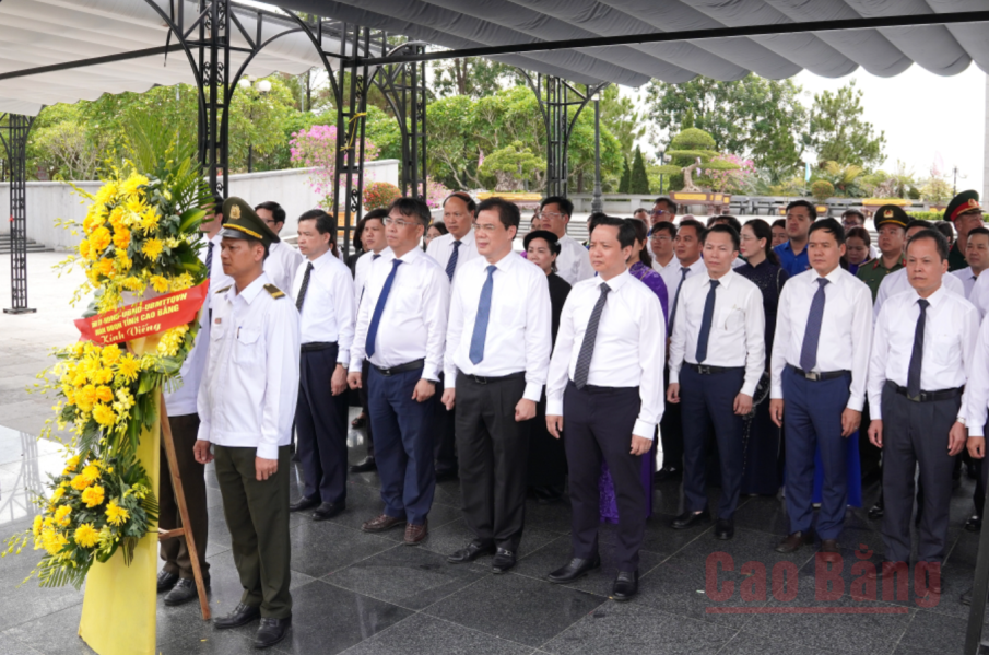 171631,171626,tai,nghia,trang,liet,si,quoc,gia,duong,9,quang,tri,22170410,22205010,22211310.png