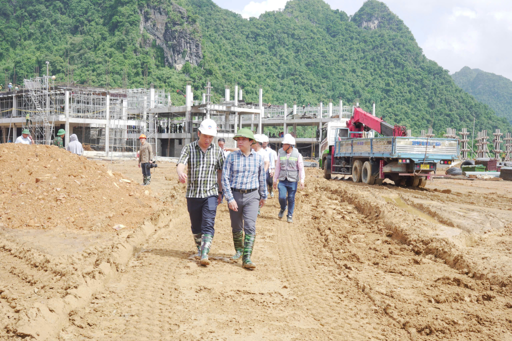 Để không một học sinh nào lỡ hẹn với năm học mới