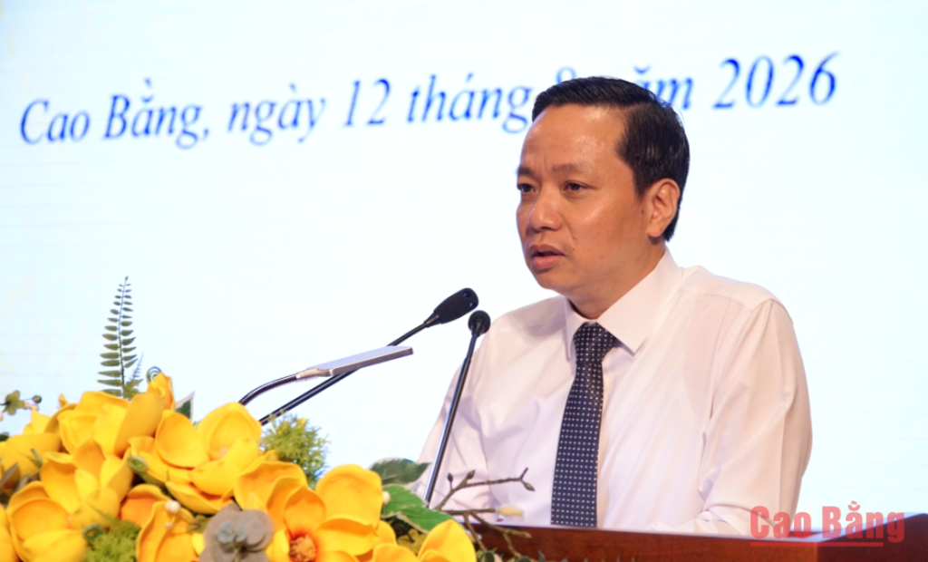 Đồng chí Lê Hải Hòa, Ủy viên Dự khuyết Trung ương Đảng, Phó Bí thư Tỉnh ủy, Chủ tịch UBND tỉnh phát biểu tại hội nghị.