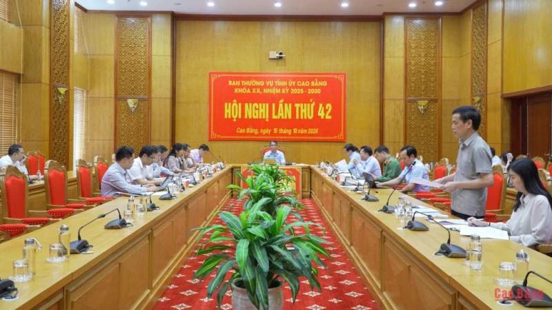 Hội nghị Ban Thường vụ Tỉnh ủy lần thứ 42